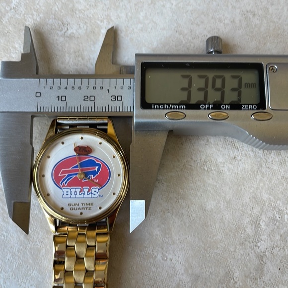 sun time NewYork bills men battery water resistant gold tone - Picture 7 of 7